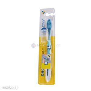 Online wholesale plastic portable travel toothbrush with sheath