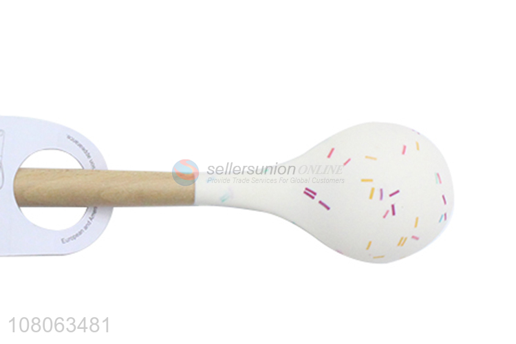 Factory supply white silicone soup ladle for sale