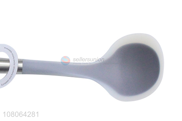 Popular products heat-resistant silicone soup spoon for sale