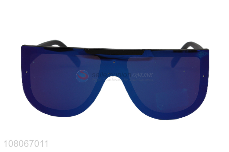 Online wholesale oversize plastic frame polarized lens sunglasses