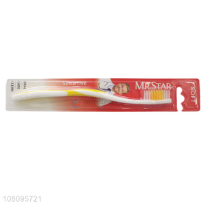 Top quality reusable comfortable toothbrush with handle