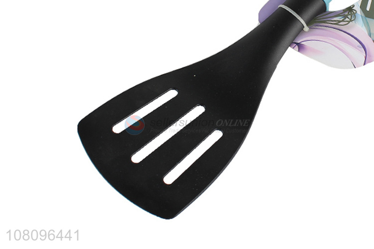 Good wholesale price nylon shovel household kitchenware