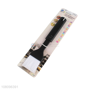 Good quality food brush with plastic handle for kitchen cooking