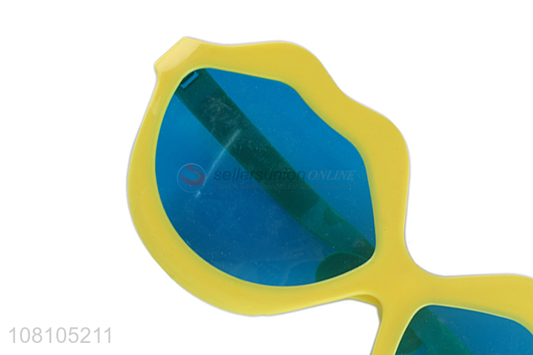 Low price lip shape party sunglasses funny novelty sunglasses