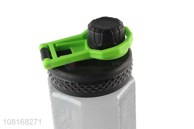 Custom Large Capacity Plastic Water Bottle Sports Bottle