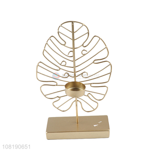 Online wholesale durable golden metal candle holder for table décor