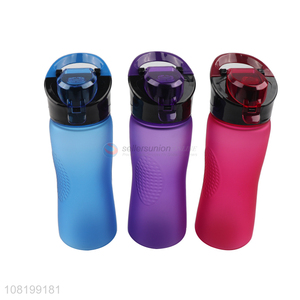 New Arrival Portable Water Bottle Plastic Sports Bottle