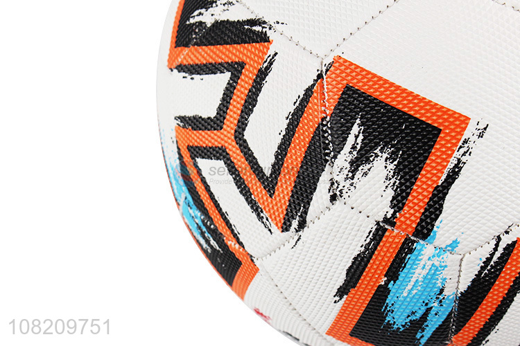 Wholesale waterproof official size 5 soccer ball competition football