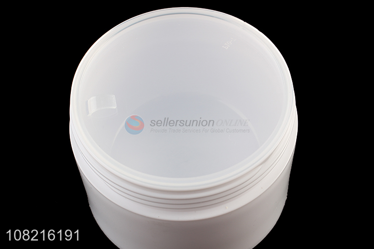 Low price 30g cosmetic jar ladies cream bottle wholesale