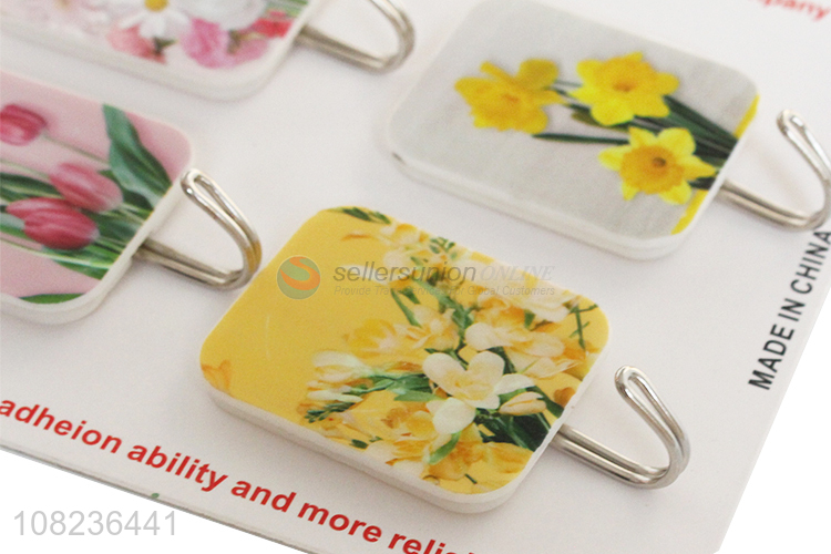 Popular 4 Pieces Self-Adhesive Hooks Cheap Sticky Hooks