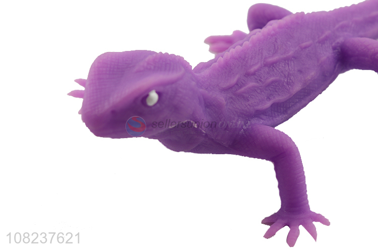 Factory supply lizard shape tpr soft animal toys for children