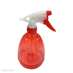 Fashion Design Plastic Spray Bottle Garden Watering Bottle