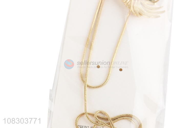 Yiwu direct sale fashion necklace girls temperament necklace