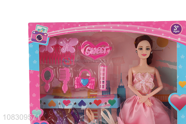 Hot selling dress up doll set gift box girl play house toy