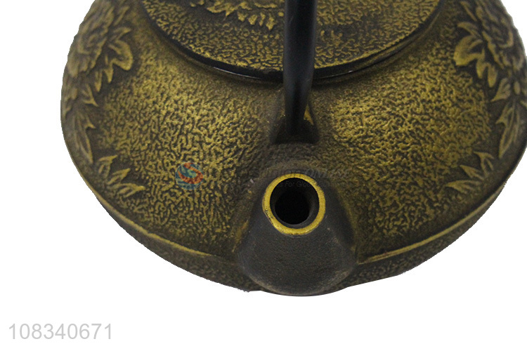 Wholesale 0.8L Chinese traditional cast iron teapot with peony pattern