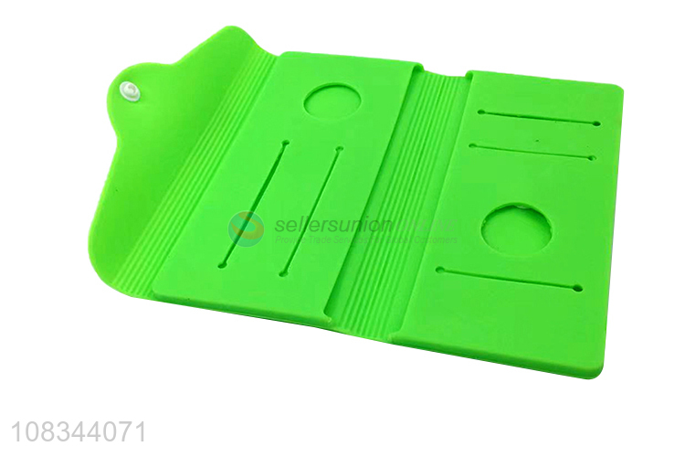 Unique Design Silicone Purse Card Holder With Button