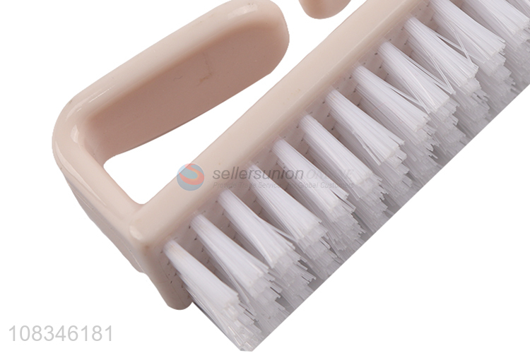 Yiwu Wholesale Plastic Horn Brush Nail Cleaning Brush