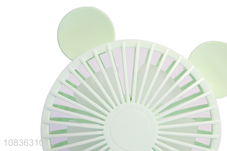 New imports 2 speeds rechargeable handheld fan with phone holder and light