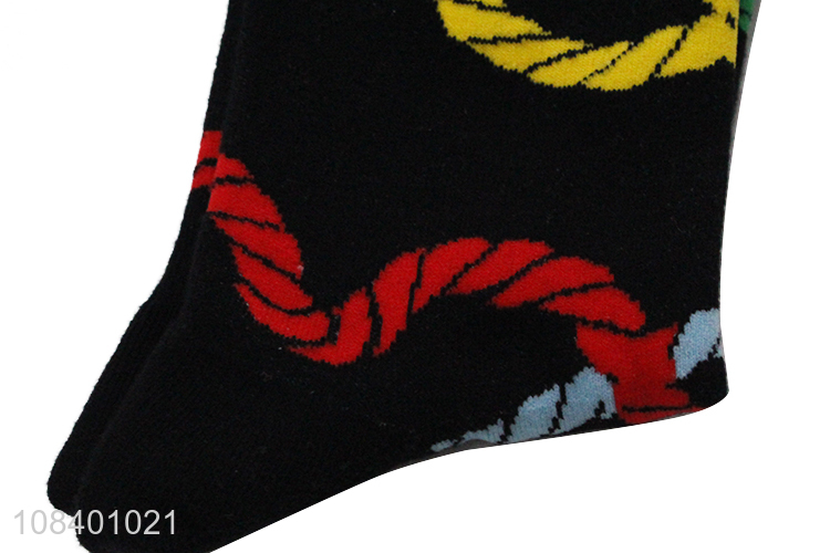 Yiwu wholesale breathable summer casual socks fashion socks