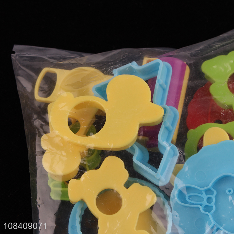 Yiwu market plastic 18pieces play dough tools set for sale