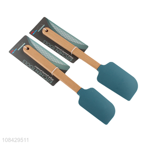 Hot selling silicone scraper baking scraper spatula with wooden handle