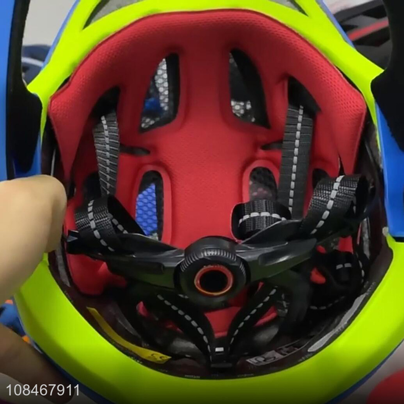 Wholesale kids safety helmet mountain bike helmet with usb charging rear light