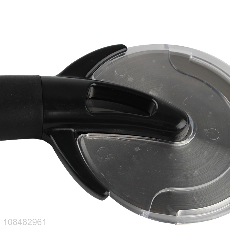 Hot selling pizza cutter kitchen pizza wheel with good quality