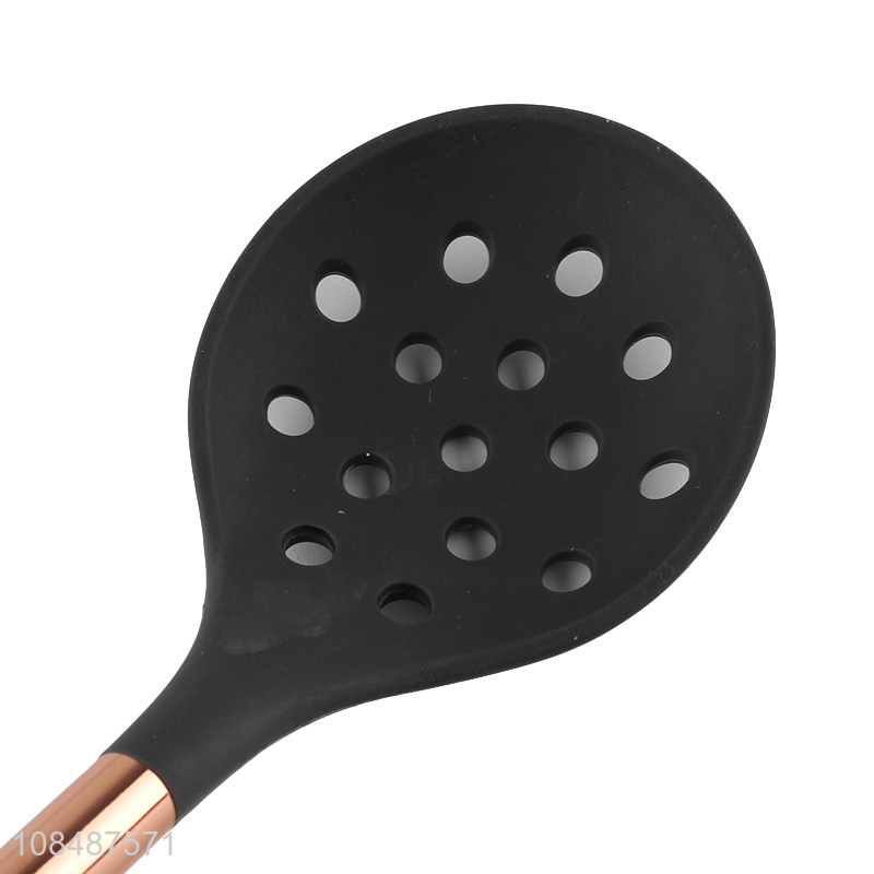 Wholesale kitchen cooking tools slotted silicone spatula for egg & fish