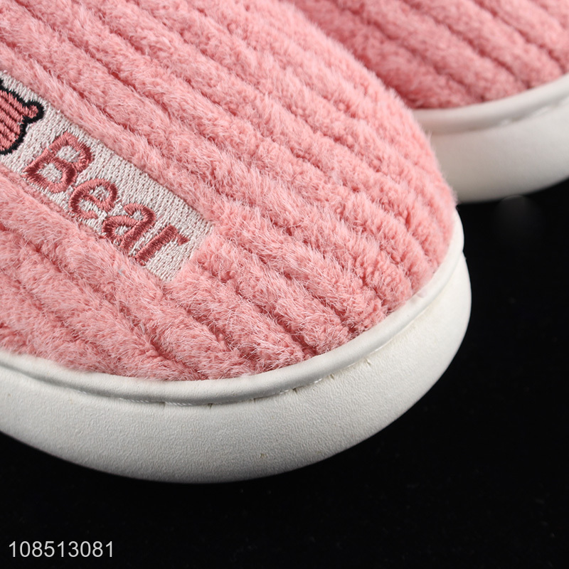 Wholesale women winter slip-on slippers casual indoor house slippers