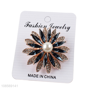 Wholesale beautiful vintage alloy flower brooch craft brooch