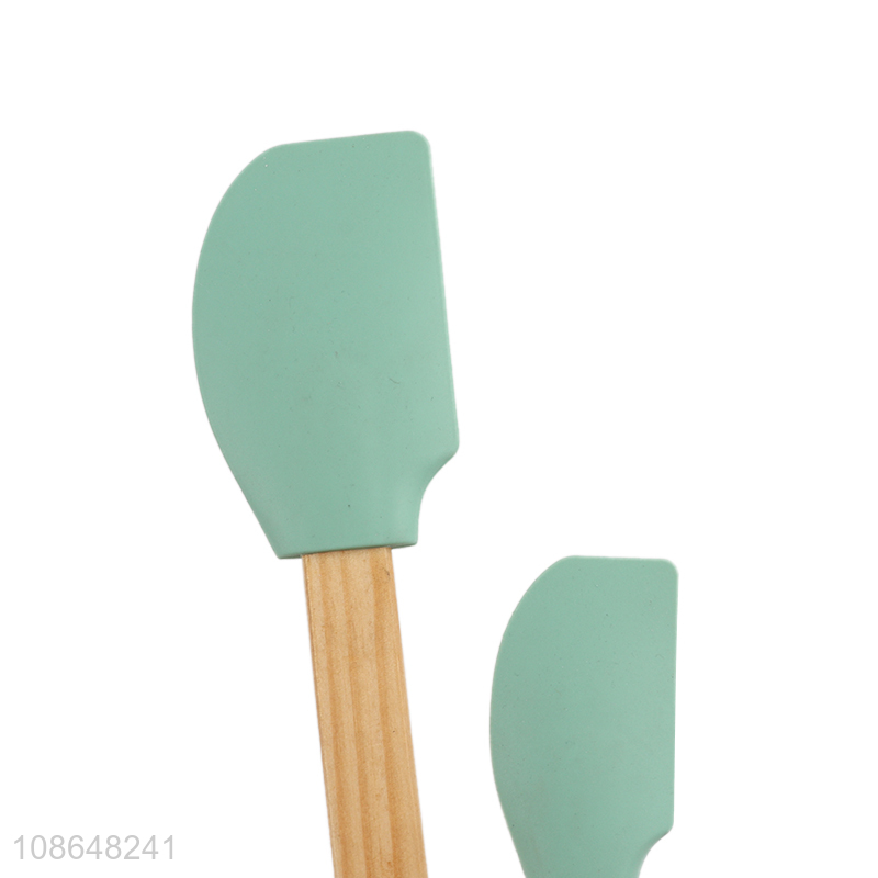 Good quality 2pcs silicone baking spatula set with rubber wood handle