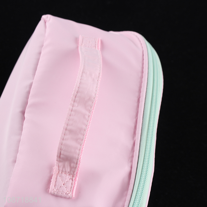 Wholesale large capacity portable makeup bag travel toiletry pouch for women