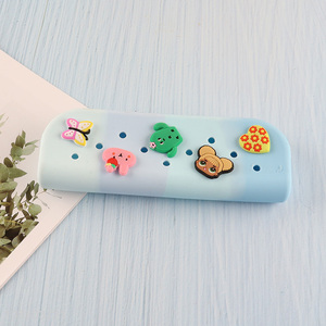 Wholesale cute silicone pencil pouch kids school supplies