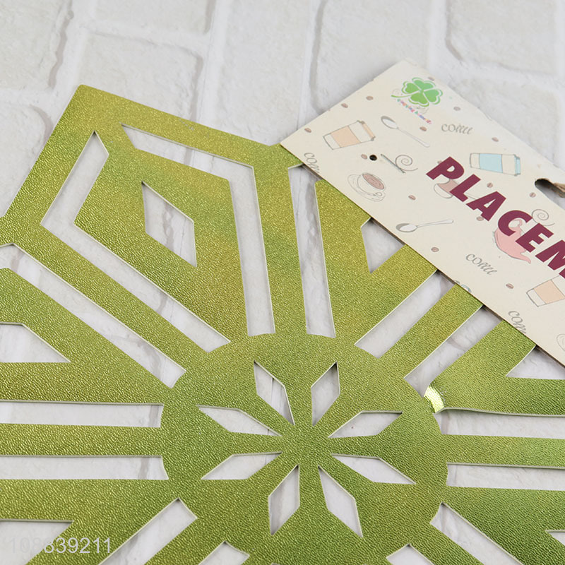 Best selling green hollow tabletop decoration pvc place mat wholesale