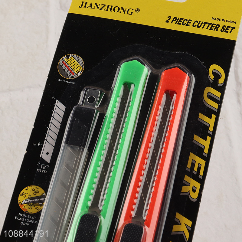 Good Quality 2-Piece Utility Knife Box Cutter with Blades