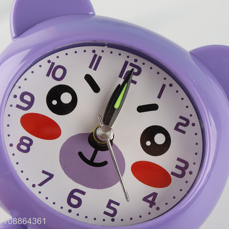 Hot selling bear shape students table clock desk clock wholesale