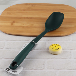 Wholesale durable heat resistant silicone kitchen spoon with plastic handle