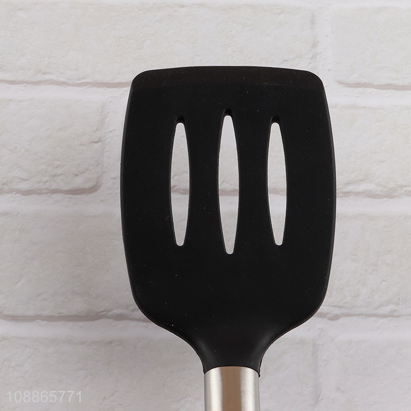 Wholesale heat resistant silicone slotted egg spatula with long handle