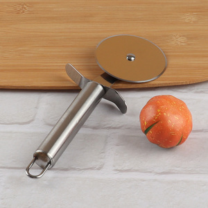 Factory supply classic stainless steel pizza cutter wheel pie slicer