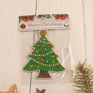 Factory Supply Christmas Tree Shape Wooden Pendants Xmas Tree Ornaments