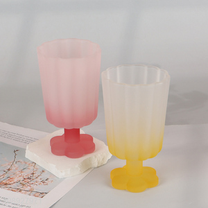 Wholesale Colored Frosted Flower Pedal Style Glass Juice Cocktail Cups