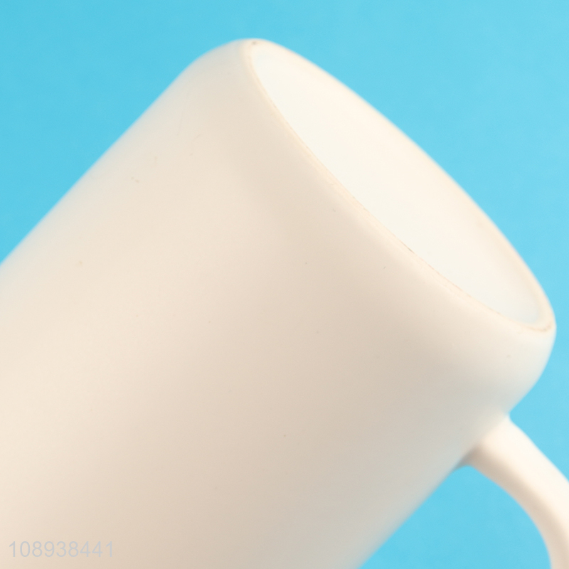 Good quality white ceramic water cup coffee cup with handle