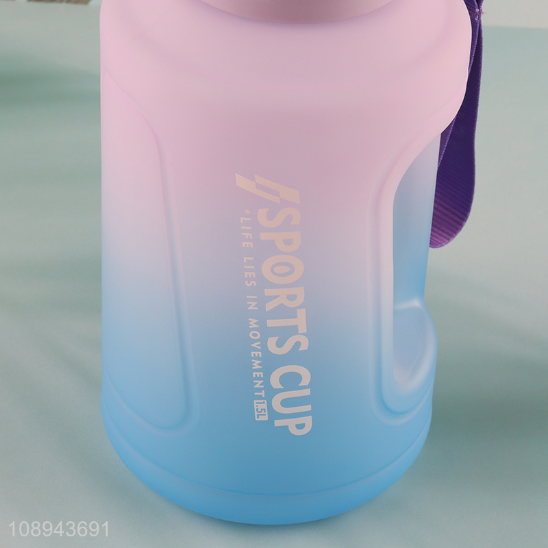 Good Quality 1600ml Plastic Gym Sports Water Bottle with Time Marker