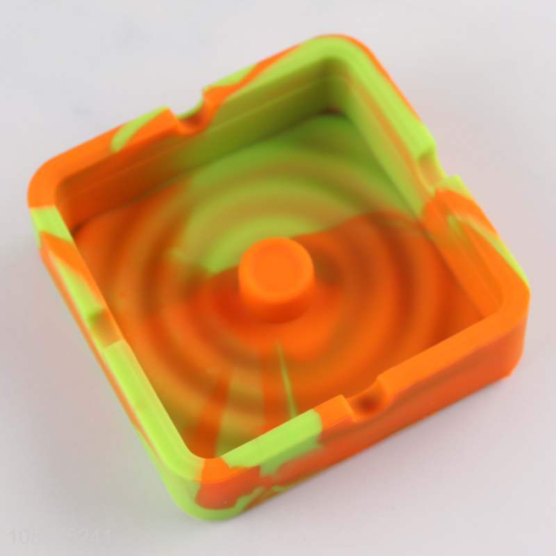 Top quality square heat-resistant silicone ashtray for sale