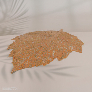 Wholesale Leaf Shaped <em>Placemat</em> Non-slip Metallic <em>Placemat</em> for Dining Table