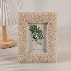 New Arrival 4X6 Inch Teddy Fleece Wooden Photo Frame for Vertical or Horizontal Wall Mounting