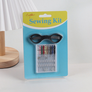 Factory Wholesale Home Sewing Kit with Folding Safety Scissors & Sewing Needles