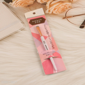 China supplier facial makeup tool makeup brush highlighter brush for sale