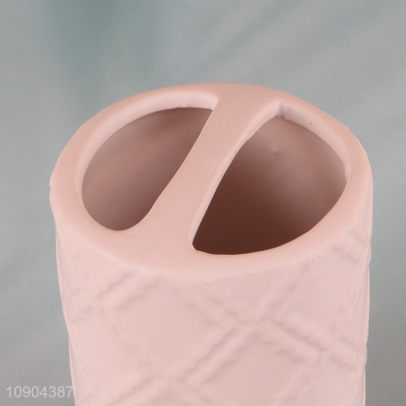 New Product 2-Slot Embossed Ceramic Toothbrush Holder Porcelain Toothpaste Holder