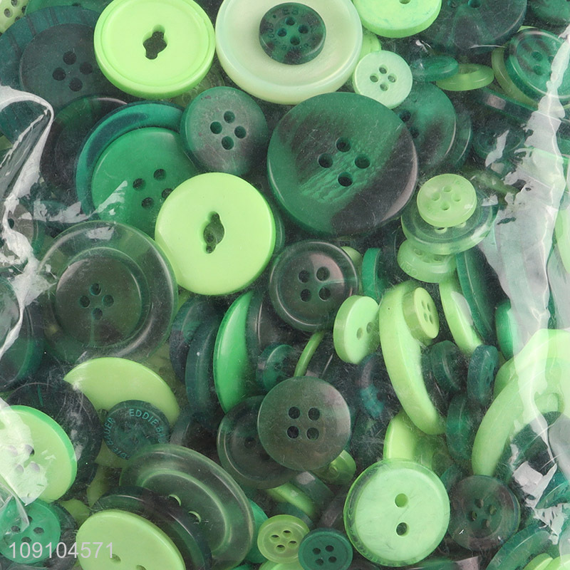 Hot items green resin round DIY manual decorative button set